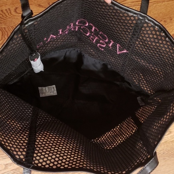 NWOT- Victoria Secret Tote - Picture 4 of 7